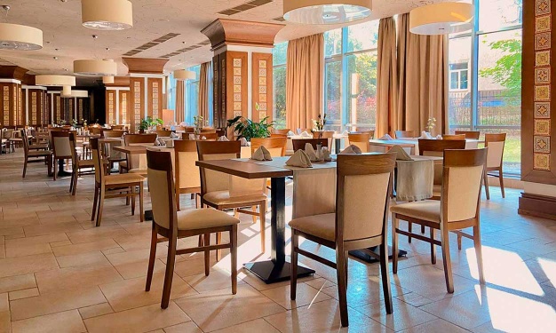 РЕСТОРАН L’ESCALE RESTAURANT & BAR